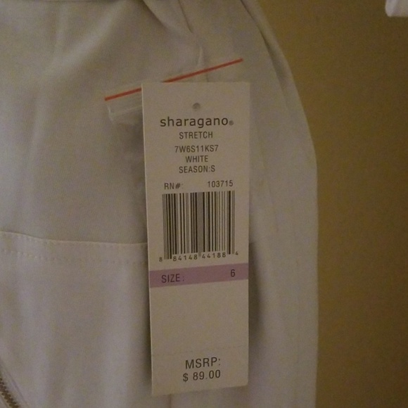 Dress - Picture 2 of 5